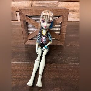 Monster High Frankie Stein Ghoul Spirit Mattel